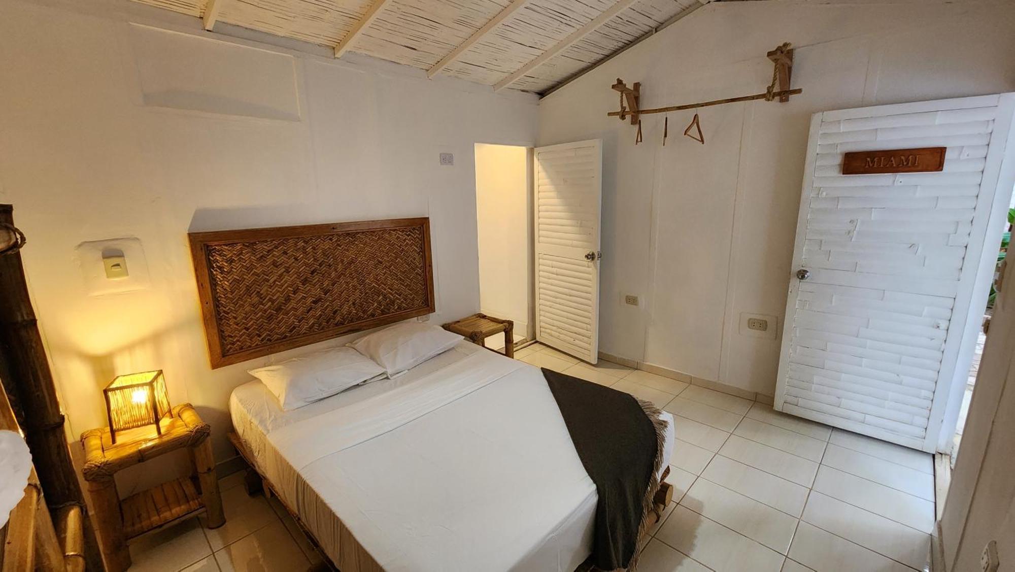 Kinti Guest House Манкора Екстер'єр фото