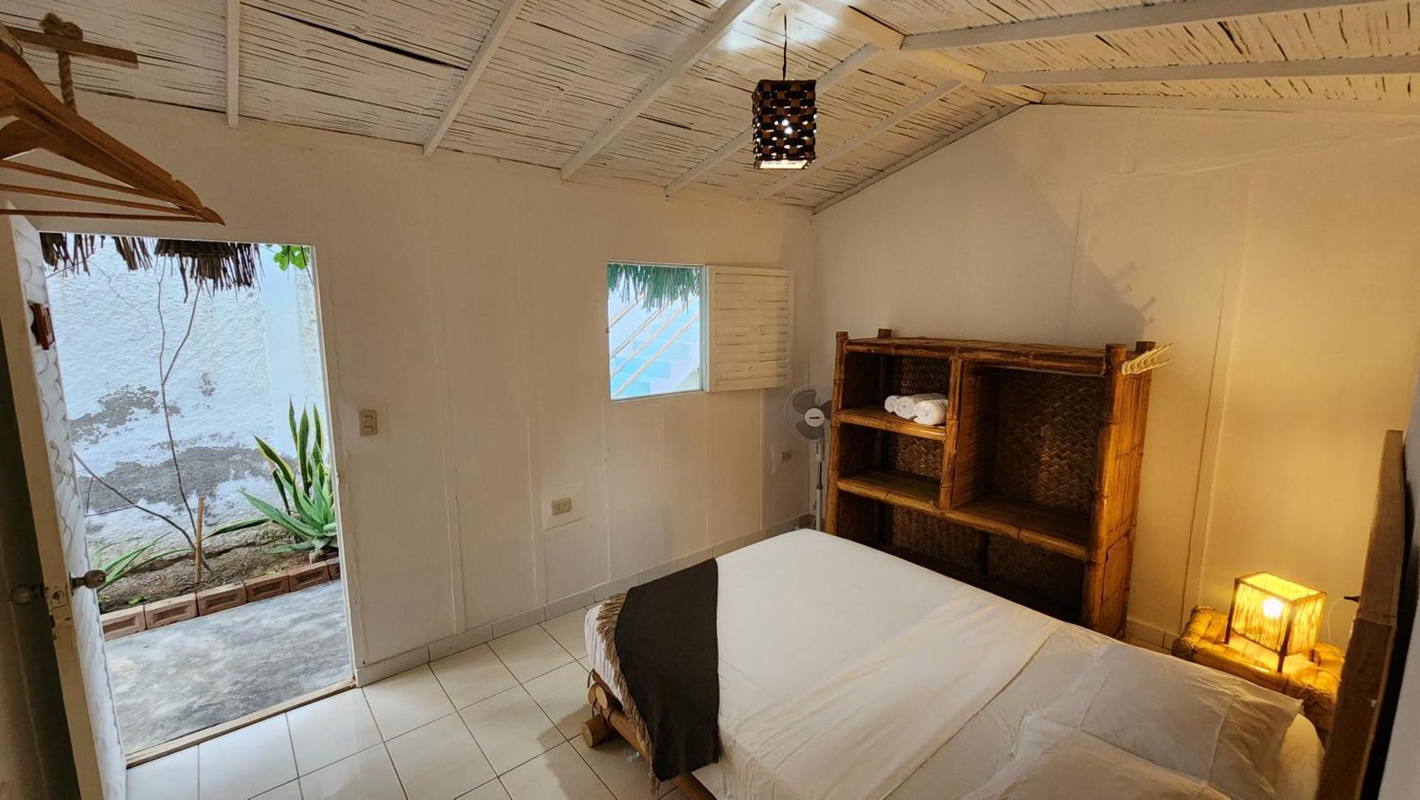 Kinti Guest House Манкора Екстер'єр фото