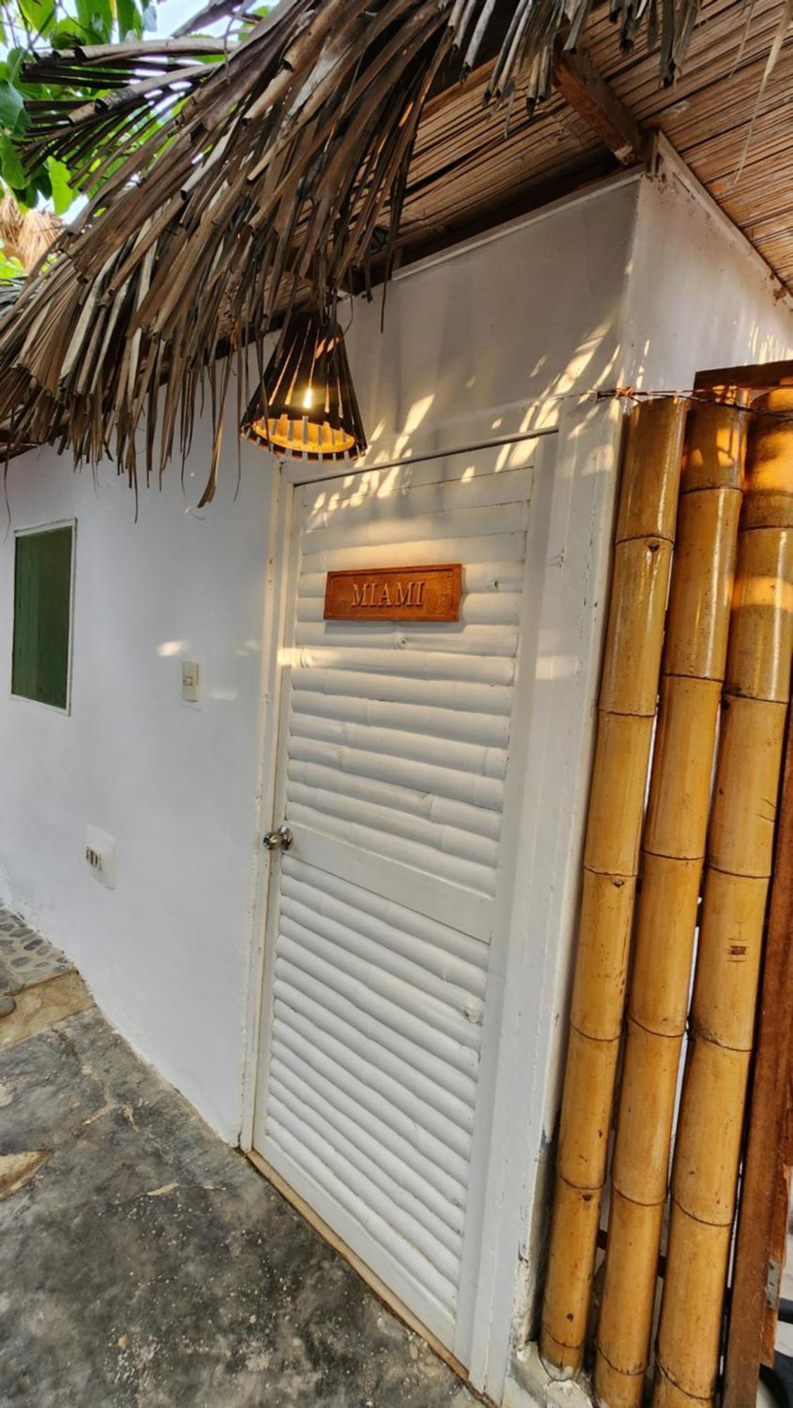 Kinti Guest House Манкора Екстер'єр фото